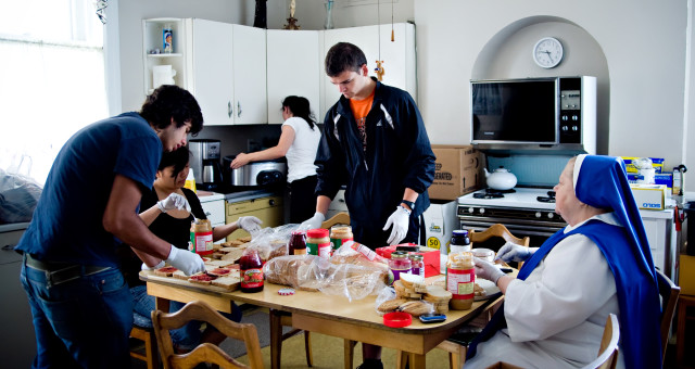 DetroitJune2011_002r5x7